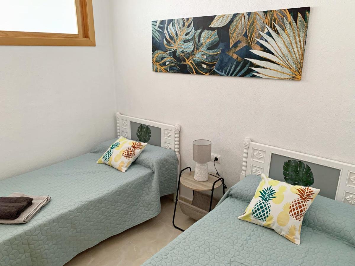 Sunny Beach Retreat Santa Pola Exteriör bild